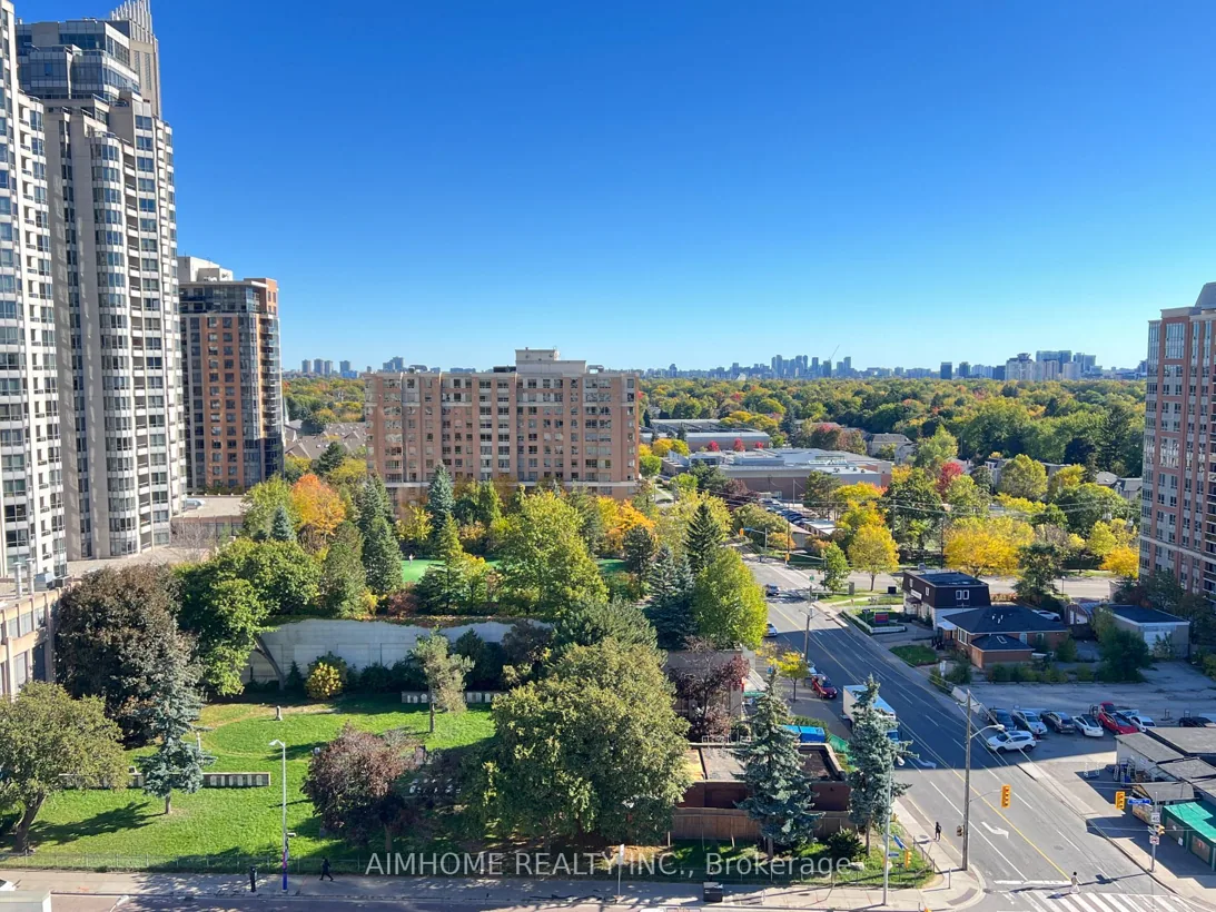Exterior or listing photo at 75 Canterbury Place 1602